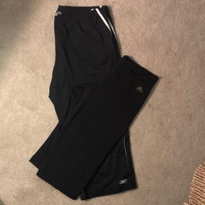 Women’s workout capris